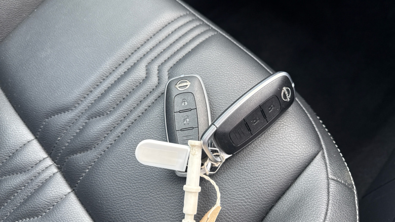 Nissan Juke 1.0 DiG-T 114 Tekna 5dr DCT Petrol Hatchback